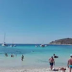 Meri - Two Bedroom With Balcony Διαμέρισμα